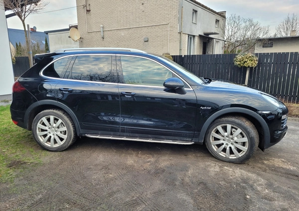 Porsche Cayenne cena 92999 przebieg: 271000, rok produkcji 2010 z Warszawa małe 154